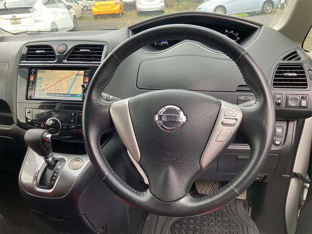 セレナ 　ＥＴＣ　ナビ　オートクルーズコントロール　両側電動スライドドア　スマートキー　電動格納ミラー　ＣＶＴ　アルミホイール　ミュージックプレイヤー接続可　盗難防止システム　衝突安全ボディ　ＡＢＳ　ＥＳＣ（6枚目）