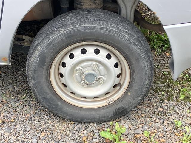 ミニキャブバン ＣＬ　４ＷＤ　ＭＴ　両側スライドドア　エアコン　運転席エアバッグ　助手席エアバッグ　ＣＤ（12枚目）