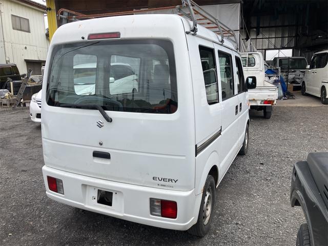 エブリイ ＰＡ　４ＷＤ　ＭＴ　両側スライドドア　エアコン　パワーステアリング　運転席エアバッグ　助手席エアバッグ（12枚目）