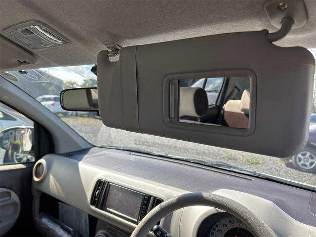 パッソ プラスハナ　４ＷＤ　ナビ　アルミホイール　キーレスエントリー　電動格納ミラー　ＣＶＴ　衝突安全ボディ　ベンチシート　ＡＢＳ　ＥＳＣ　エアコン　パワーステアリング　パワーウィンドウ　運転席エアバッグ（10枚目）
