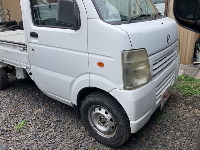 スクラムトラック 　４ＷＤ　ＭＴ　エアコン　パワーステアリング　運転席エアバッグ　助手席エアバッグ（4枚目）