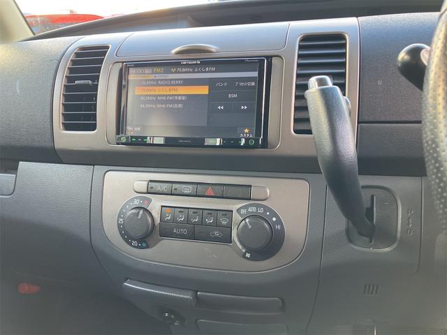 タント カスタムＶＳターボ　ＨＩＤ　電動格納ミラー　ベンチシート　ＡＴ　盗難防止システム　ＡＢＳ　アルミホイール　衝突安全ボディ　エアコン　パワーステアリング　パワーウィンドウ（3枚目）