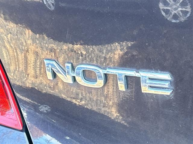 ノート Ｘ　ナビ　スマートキー　アイドリングストップ　電動格納ミラー　ＣＶＴ　盗難防止システム　衝突安全ボディ　ＡＢＳ　エアコン　パワーステアリング　パワーウィンドウ（11枚目）