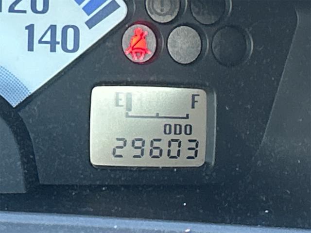 ｅＫワゴン Ｍ　ベンチシート　ＡＴ　カセット　アルミホイール　衝突安全ボディ　エアコン　パワーステアリング　パワーウィンドウ（5枚目）