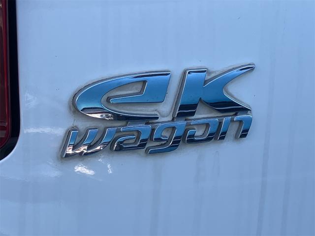 ｅＫワゴン Ｅ　電動格納ミラー　ベンチシート　ＣＶＴ　ＣＤ　ミュージックプレイヤー接続可　エアコン　パワーステアリング　パワーウィンドウ（11枚目）