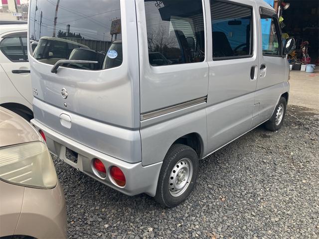 クリッパーバン 軽バン MT 両側スライドドア エアコン 運転席エアバッグ CD(3枚目)