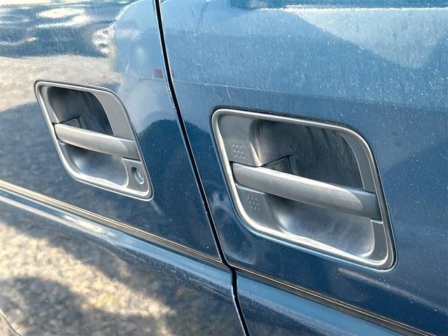 エブリイ ジョインターボ　両側スライドドア　ＭＴ　盗難防止システム　ＡＢＳ　ＣＤ　衝突安全ボディ　エアコン　パワーステアリング　パワーウィンドウ　運転席エアバッグ　助手席エアバッグ（11枚目）