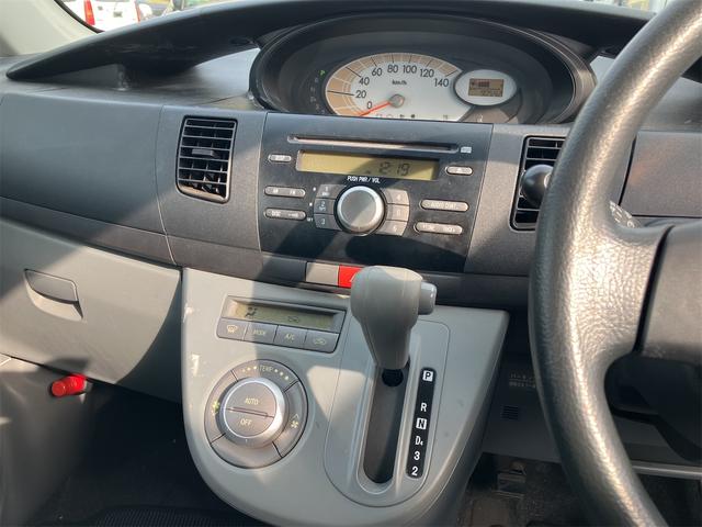 ムーヴ Ｘ　４ＷＤ　スマートキー　ベンチシート　ＡＴ　盗難防止システム　ＡＢＳ　ＣＤ　アルミホイール　衝突安全ボディ　エアコン　パワーステアリング　パワーウィンドウ（4枚目）