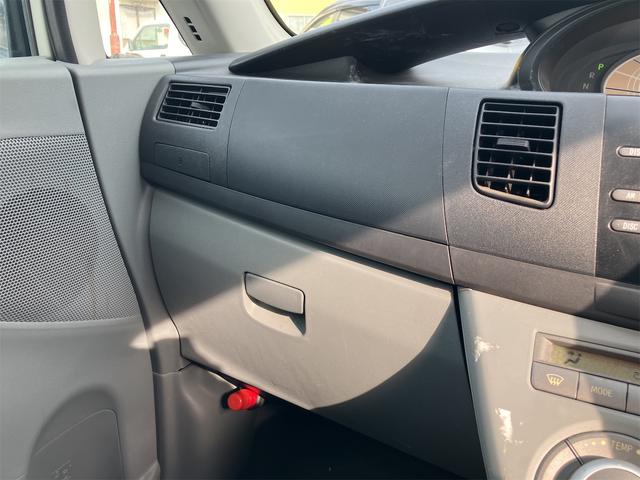 ムーヴ Ｘ　４ＷＤ　スマートキー　ベンチシート　ＡＴ　盗難防止システム　ＡＢＳ　ＣＤ　アルミホイール　衝突安全ボディ　エアコン　パワーステアリング　パワーウィンドウ（5枚目）