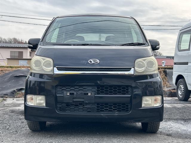 ムーヴ カスタム　ＸＣ　エディション　４ＷＤ　ＨＩＤ　スマートキー　ベンチシート　ＣＶＴ　盗難防止システム　ＡＢＳ　ＣＤ　衝突安全ボディ　エアコン　パワーステアリング　パワーウィンドウ（6枚目）