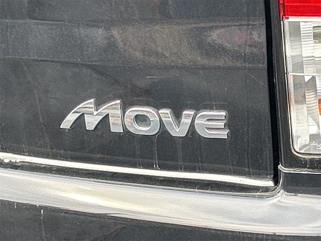 ムーヴ カスタム　ＸＣ　エディション　４ＷＤ　ＨＩＤ　スマートキー　ベンチシート　ＣＶＴ　盗難防止システム　ＡＢＳ　ＣＤ　衝突安全ボディ　エアコン　パワーステアリング　パワーウィンドウ（10枚目）
