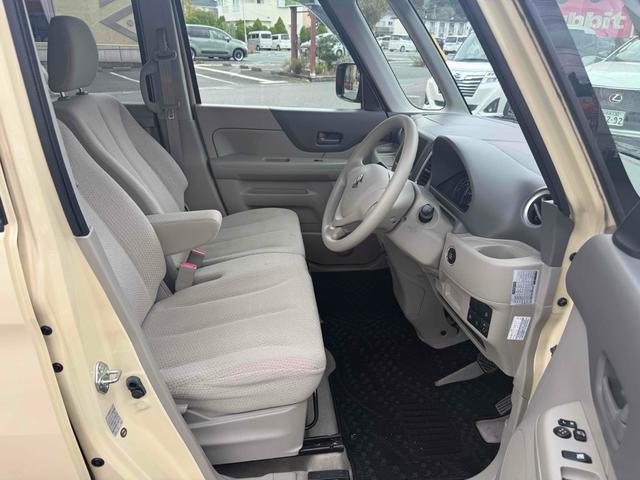 スペーシア Ｇ　両側スライドドア　アイドリングストップ　スマートキー　プッシュスタート　運転席シートヒーター　ドアバイザー　フロアマット　取扱説明書　保証書（26枚目）