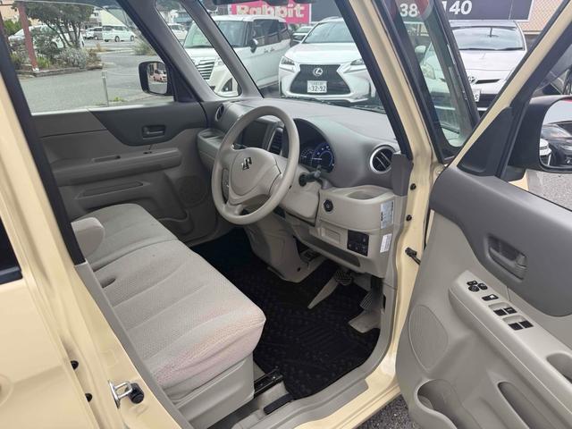 スペーシア Ｇ　両側スライドドア　アイドリングストップ　スマートキー　プッシュスタート　運転席シートヒーター　ドアバイザー　フロアマット　取扱説明書　保証書（28枚目）