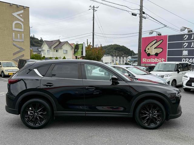 ＣＸ－５ ＸＤ　ブラックトーンエディション　ワンオーナー　純正ナビＴＶ　３６０°カメラ　ハーフレザー　シートヒーター　ステアリングヒーター　純正１９ＡＷ　クルコン　ＨＵＤ　ＢＳＭ　パワーバックドア　パドルシフト　ラバーマット（4枚目）