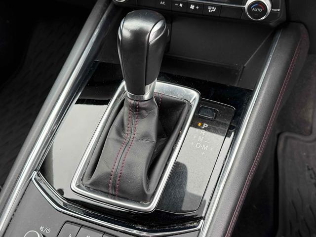 ＣＸ－５ ＸＤ　ブラックトーンエディション　ワンオーナー　純正ナビＴＶ　３６０°カメラ　ハーフレザー　シートヒーター　ステアリングヒーター　純正１９ＡＷ　クルコン　ＨＵＤ　ＢＳＭ　パワーバックドア　パドルシフト　ラバーマット（21枚目）