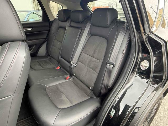 ＣＸ－５ ＸＤ　ブラックトーンエディション　ワンオーナー　純正ナビＴＶ　３６０°カメラ　ハーフレザー　シートヒーター　ステアリングヒーター　純正１９ＡＷ　クルコン　ＨＵＤ　ＢＳＭ　パワーバックドア　パドルシフト　ラバーマット（30枚目）
