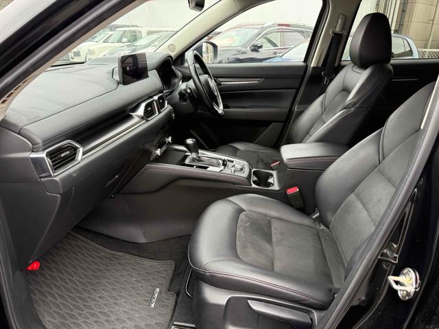 ＣＸ－５ ＸＤ　ブラックトーンエディション　ワンオーナー　純正ナビＴＶ　３６０°カメラ　ハーフレザー　シートヒーター　ステアリングヒーター　純正１９ＡＷ　クルコン　ＨＵＤ　ＢＳＭ　パワーバックドア　パドルシフト　ラバーマット（35枚目）