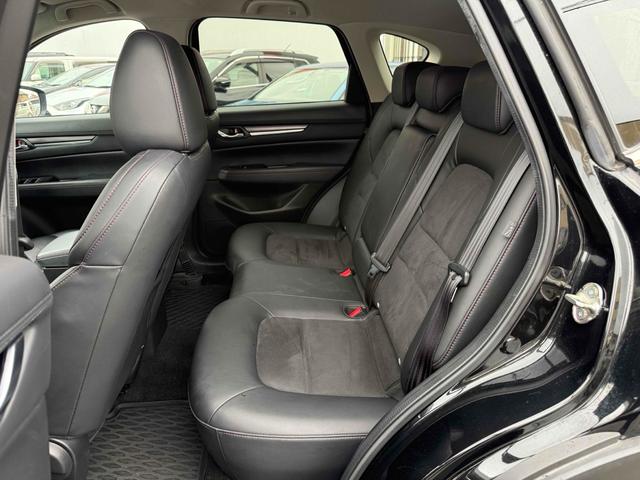 ＣＸ－５ ＸＤ　ブラックトーンエディション　ワンオーナー　純正ナビＴＶ　３６０°カメラ　ハーフレザー　シートヒーター　ステアリングヒーター　純正１９ＡＷ　クルコン　ＨＵＤ　ＢＳＭ　パワーバックドア　パドルシフト　ラバーマット（37枚目）
