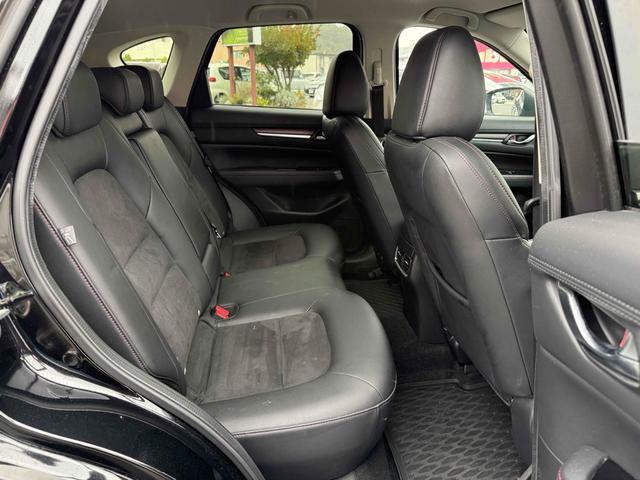 ＣＸ－５ ＸＤ　ブラックトーンエディション　ワンオーナー　純正ナビＴＶ　３６０°カメラ　ハーフレザー　シートヒーター　ステアリングヒーター　純正１９ＡＷ　クルコン　ＨＵＤ　ＢＳＭ　パワーバックドア　パドルシフト　ラバーマット（39枚目）