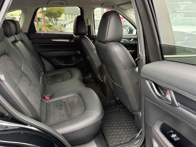 ＣＸ－５ ＸＤ　ブラックトーンエディション　ワンオーナー　純正ナビＴＶ　３６０°カメラ　ハーフレザー　シートヒーター　ステアリングヒーター　純正１９ＡＷ　クルコン　ＨＵＤ　ＢＳＭ　パワーバックドア　パドルシフト　ラバーマット（40枚目）