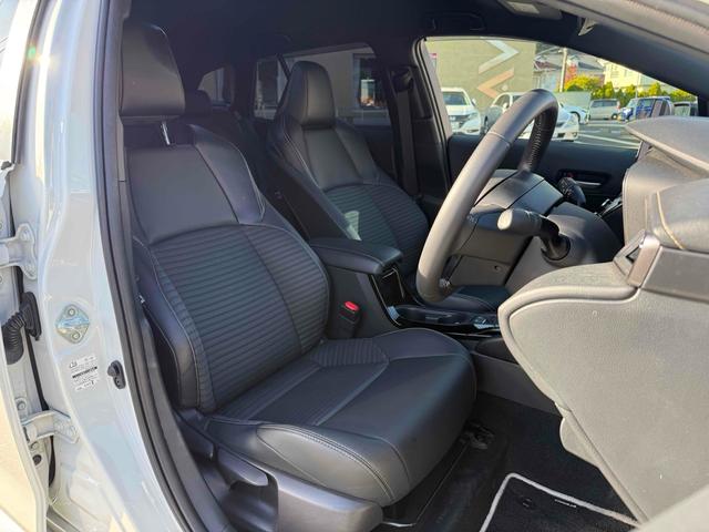 カローラツーリング ダブルバイビー　ワンオーナー　ハーフレザーシート　純正９インチディスプレイオーディオ・ナビＴＶ　バックカメラ　トヨタセーフティーセンス　純正１７インチアルミ　純正リモートスタート　ＢＳＭ　前後ドライブレコーダー（29枚目）