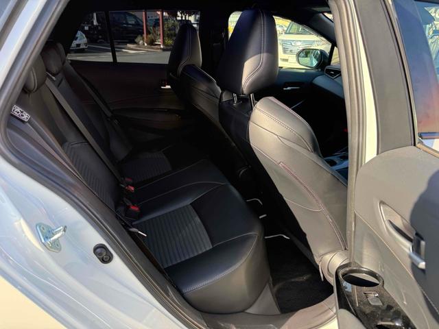 カローラツーリング ダブルバイビー　ワンオーナー　ハーフレザーシート　純正９インチディスプレイオーディオ・ナビＴＶ　バックカメラ　トヨタセーフティーセンス　純正１７インチアルミ　純正リモートスタート　ＢＳＭ　前後ドライブレコーダー（38枚目）