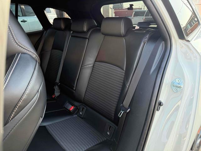 カローラツーリング ダブルバイビー　ワンオーナー　ハーフレザーシート　純正９インチディスプレイオーディオ・ナビＴＶ　バックカメラ　トヨタセーフティーセンス　純正１７インチアルミ　純正リモートスタート　ＢＳＭ　前後ドライブレコーダー（47枚目）