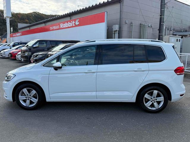 ゴルフトゥーラン ＴＤＩ　コンフォートライン　純正ナビＴＶ　バックカメラ　アルパインリアモニター　純正１６ＡＷ　クルルーズコントロール　パドルシフト　ルーフレール　前後ドラレコ　キーレス　ＥＴＣ　スペアキー　ＬＥＤヘッドライト　保証書　取説書（5枚目）