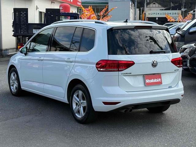 ゴルフトゥーラン ＴＤＩ　コンフォートライン　純正ナビＴＶ　バックカメラ　アルパインリアモニター　純正１６ＡＷ　クルルーズコントロール　パドルシフト　ルーフレール　前後ドラレコ　キーレス　ＥＴＣ　スペアキー　ＬＥＤヘッドライト　保証書　取説書（8枚目）