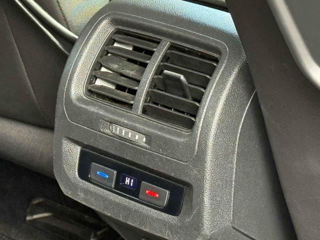 ゴルフトゥーラン ＴＤＩ　コンフォートライン　純正ナビＴＶ　バックカメラ　アルパインリアモニター　純正１６ＡＷ　クルルーズコントロール　パドルシフト　ルーフレール　前後ドラレコ　キーレス　ＥＴＣ　スペアキー　ＬＥＤヘッドライト　保証書　取説書（25枚目）