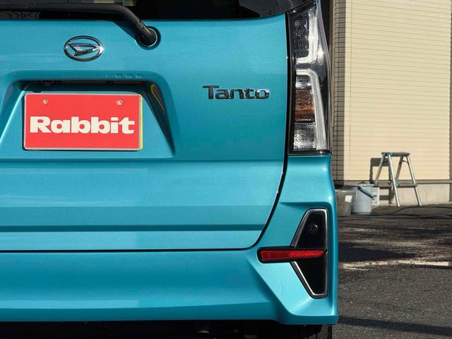 タント カスタムＲＳ　両側パワースライドドア　純正１５インチアルミ　純正ナビＴＶ　全方位カメラ　ＥＴＣ　ＬＥＤヘッドライト　クリアランスソナー　スマートキー　プッシュスタート　スマートアシスト　ドライブレコーダー（12枚目）