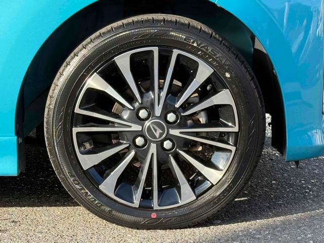 タント カスタムＲＳ　両側パワースライドドア　純正１５インチアルミ　純正ナビＴＶ　全方位カメラ　ＥＴＣ　ＬＥＤヘッドライト　クリアランスソナー　スマートキー　プッシュスタート　スマートアシスト　ドライブレコーダー（13枚目）