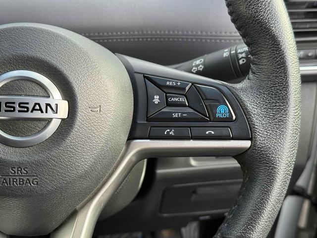 セレナ ｅ－パワー　ハイウェイスターＶ　ワンオーナー　両側パワースライドドア　１０インチ純正ナビＴＶ　アラウンドビューモニター　デジタルインナーミラー　純正１５インチアルミ　スマートキー　プッシュスタート（28枚目）