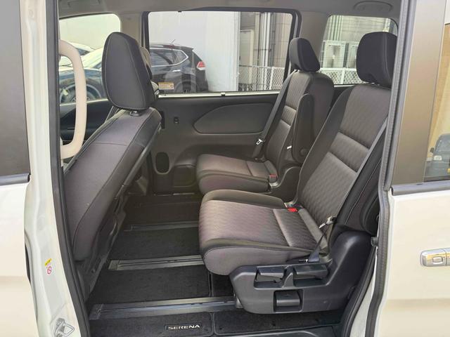 セレナ ｅ－パワー　ハイウェイスターＶ　ワンオーナー　両側パワースライドドア　１０インチ純正ナビＴＶ　アラウンドビューモニター　デジタルインナーミラー　純正１５インチアルミ　スマートキー　プッシュスタート（43枚目）