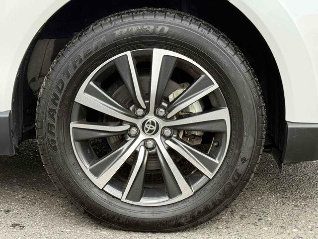 ハリアー G 4WD ハーフレザーシート 純正ディスプレイオーディオ バックカメラ 純正18インチアルミ デジタルインナーミラー AHB PCS LTA ビルトインETC パワーバックドア クルーズコントロール(16枚目)