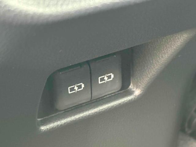 ハリアー G 4WD ハーフレザーシート 純正ディスプレイオーディオ バックカメラ 純正18インチアルミ デジタルインナーミラー AHB PCS LTA ビルトインETC パワーバックドア クルーズコントロール(29枚目)