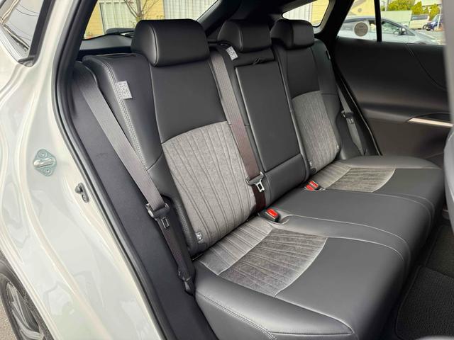 ハリアー G 4WD ハーフレザーシート 純正ディスプレイオーディオ バックカメラ 純正18インチアルミ デジタルインナーミラー AHB PCS LTA ビルトインETC パワーバックドア クルーズコントロール(47枚目)