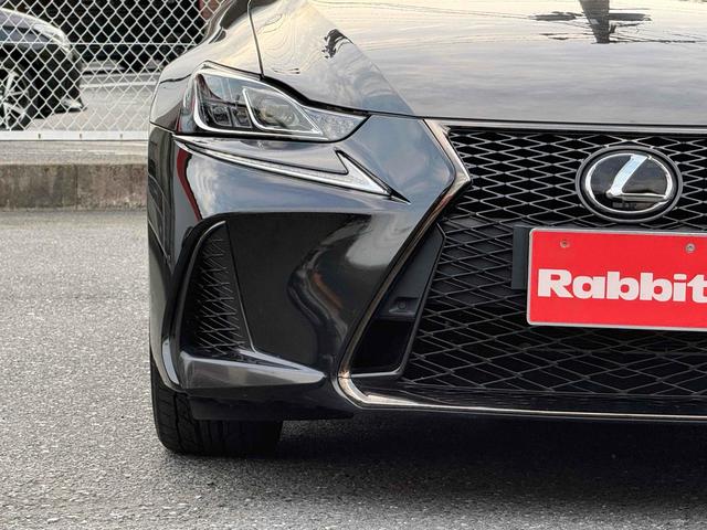 ＩＳ ＩＳ２００ｔ　Ｆスポーツ　純正ナビＴＶ　バックカメラ　ハーフレザーシート　　純正１８インチアルミ　ＬＥＤヘッドライト　ＥＴＣ　ＢＳＭ　電動シート　シートヒーター　クルーズコントロール　スマートキー　プッシュスタート（9枚目）