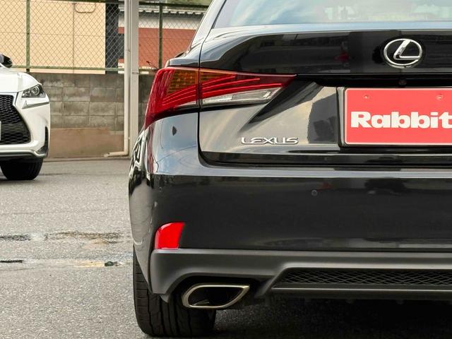 ＩＳ ＩＳ２００ｔ　Ｆスポーツ　純正ナビＴＶ　バックカメラ　ハーフレザーシート　　純正１８インチアルミ　ＬＥＤヘッドライト　ＥＴＣ　ＢＳＭ　電動シート　シートヒーター　クルーズコントロール　スマートキー　プッシュスタート（11枚目）