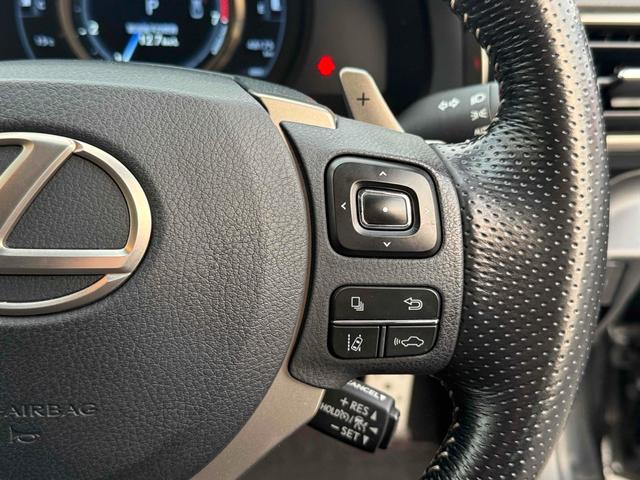 ＩＳ ＩＳ２００ｔ　Ｆスポーツ　純正ナビＴＶ　バックカメラ　ハーフレザーシート　　純正１８インチアルミ　ＬＥＤヘッドライト　ＥＴＣ　ＢＳＭ　電動シート　シートヒーター　クルーズコントロール　スマートキー　プッシュスタート（19枚目）