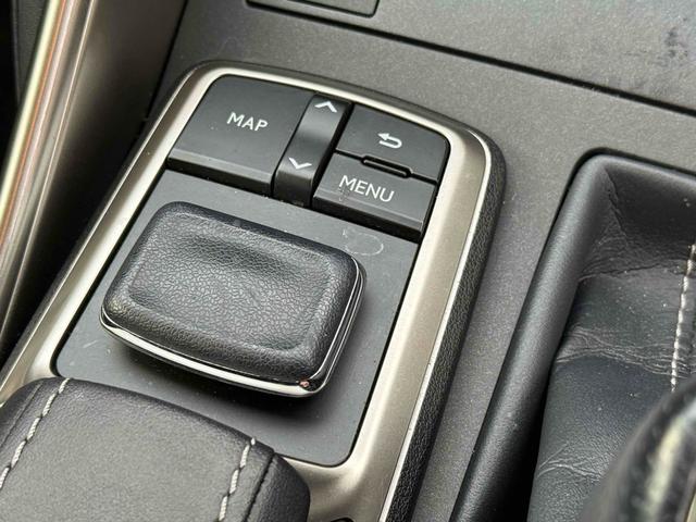 ＩＳ ＩＳ２００ｔ　Ｆスポーツ　純正ナビＴＶ　バックカメラ　ハーフレザーシート　　純正１８インチアルミ　ＬＥＤヘッドライト　ＥＴＣ　ＢＳＭ　電動シート　シートヒーター　クルーズコントロール　スマートキー　プッシュスタート（23枚目）