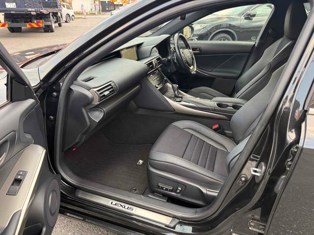 ＩＳ ＩＳ２００ｔ　Ｆスポーツ　純正ナビＴＶ　バックカメラ　ハーフレザーシート　　純正１８インチアルミ　ＬＥＤヘッドライト　ＥＴＣ　ＢＳＭ　電動シート　シートヒーター　クルーズコントロール　スマートキー　プッシュスタート（38枚目）