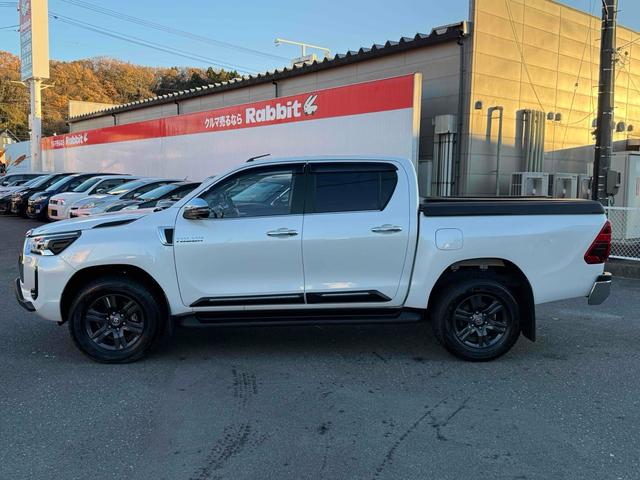 ハイラックス Z ワンオーナー 4WD 純正ナビ パノラミックビューモニター GRドレスアップマフラー GRハードトノカバー 純正ベッドライナー TRD IRカットフィルム LEDヘッドライト 純正17インチアルミ(5枚目)
