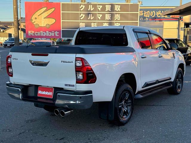 ハイラックス Z ワンオーナー 4WD 純正ナビ パノラミックビューモニター GRドレスアップマフラー GRハードトノカバー 純正ベッドライナー TRD IRカットフィルム LEDヘッドライト 純正17インチアルミ(6枚目)