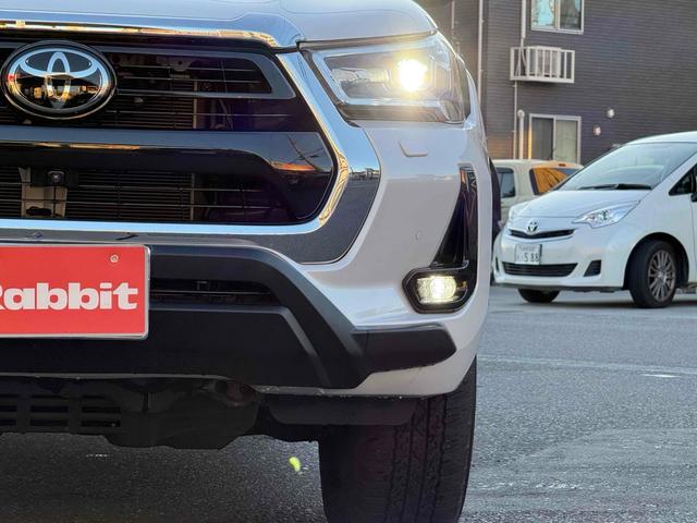 ハイラックス Z ワンオーナー 4WD 純正ナビ パノラミックビューモニター GRドレスアップマフラー GRハードトノカバー 純正ベッドライナー TRD IRカットフィルム LEDヘッドライト 純正17インチアルミ(10枚目)