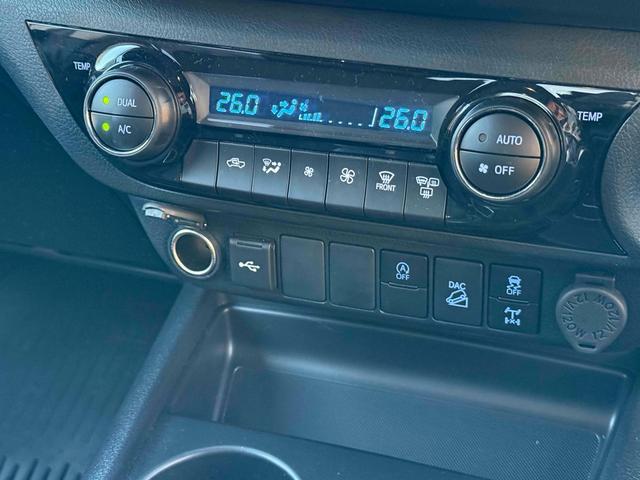 ハイラックス Z ワンオーナー 4WD 純正ナビ パノラミックビューモニター GRドレスアップマフラー GRハードトノカバー 純正ベッドライナー TRD IRカットフィルム LEDヘッドライト 純正17インチアルミ(24枚目)