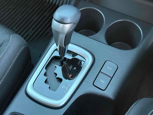 ハイラックス Z ワンオーナー 4WD 純正ナビ パノラミックビューモニター GRドレスアップマフラー GRハードトノカバー 純正ベッドライナー TRD IRカットフィルム LEDヘッドライト 純正17インチアルミ(25枚目)