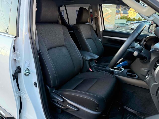 ハイラックス Z ワンオーナー 4WD 純正ナビ パノラミックビューモニター GRドレスアップマフラー GRハードトノカバー 純正ベッドライナー TRD IRカットフィルム LEDヘッドライト 純正17インチアルミ(33枚目)