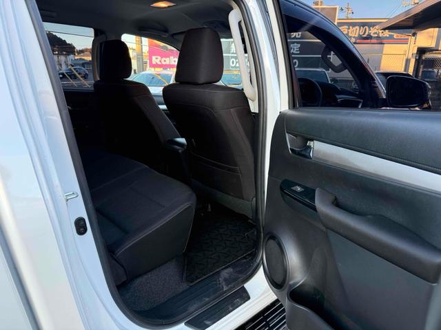 ハイラックス Z ワンオーナー 4WD 純正ナビ パノラミックビューモニター GRドレスアップマフラー GRハードトノカバー 純正ベッドライナー TRD IRカットフィルム LEDヘッドライト 純正17インチアルミ(40枚目)