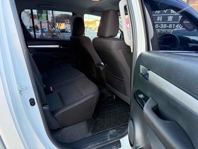 ハイラックス Z ワンオーナー 4WD 純正ナビ パノラミックビューモニター GRドレスアップマフラー GRハードトノカバー 純正ベッドライナー TRD IRカットフィルム LEDヘッドライト 純正17インチアルミ(42枚目)